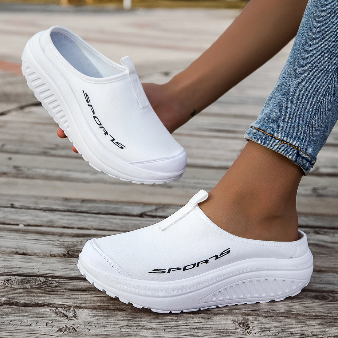Summer women's one foot sports shoes breathable thin mesh lazy shoes toe cap half drag sandals women's style